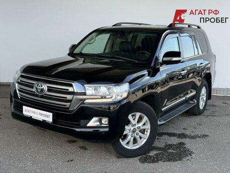 2015 Toyota Land Cruiser 200 Series Рестайлинг 2, чёрный, 5659000 рублей, вид 1