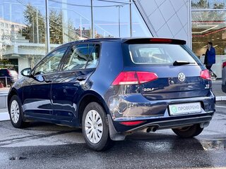 2014 Volkswagen Golf VII, синий, 851000 рублей, вид 4