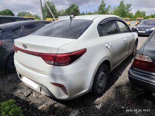 2018 Kia Rio IV, белый, 670000 рублей, вид 4