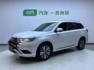 2022 Mitsubishi Outlander III Рестайлинг 3, белый, 2311255 рублей, вид 3