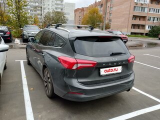 2019 Ford Focus IV, серый, 1800000 рублей, вид 3