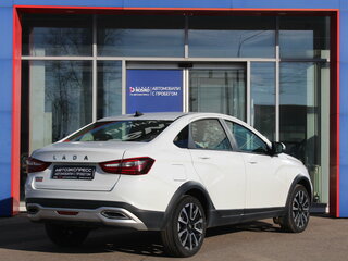 2024 Lada (ВАЗ) Vesta Cross I Рестайлинг (NG), белый, 1350000 рублей, вид 3