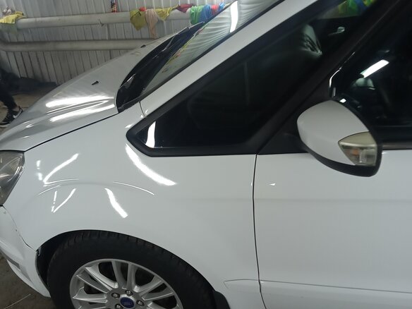 2011 Ford Galaxy II Рестайлинг, белый, 900000 рублей - вид 25