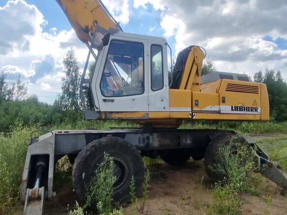 2004 Liebherr L 538, жёлтый, 6500000 рублей - вид 12
