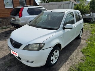2003 Mazda Demio II (DY), белый, 115000 рублей, вид 2