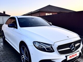 2017 Mercedes-Benz E-Класс 200 V (W213, S213, C238), белый, 2590000 рублей, вид 2
