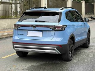 2025 Volkswagen Tharu XR, белый, 1585030 рублей, вид 4