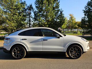 2022 Porsche Cayenne S Coupé III, белый, 11200000 рублей, вид 2