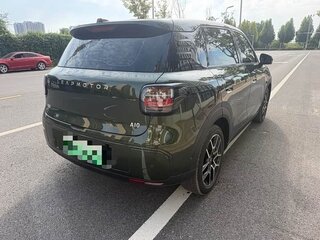 2026 Leapmotor A10 53 kWh, зелёный, 2000000 рублей, вид 5