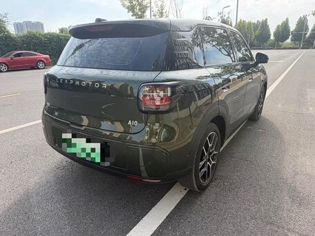 2026 Leapmotor A10 53 kWh, зелёный, 2000000 рублей, вид 5