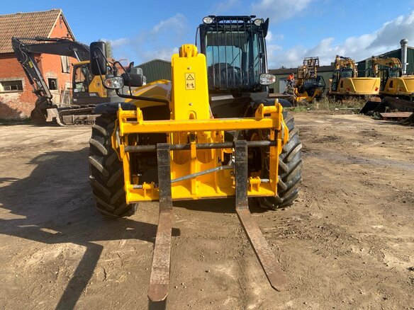 2024 JCB 531-70, золотистый, 11980000 рублей - вид 12