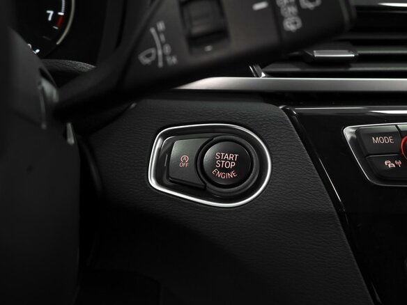 2021 BMW X1 18i sDrive II (F48) Рестайлинг, белый, 2999000 рублей - вид 18