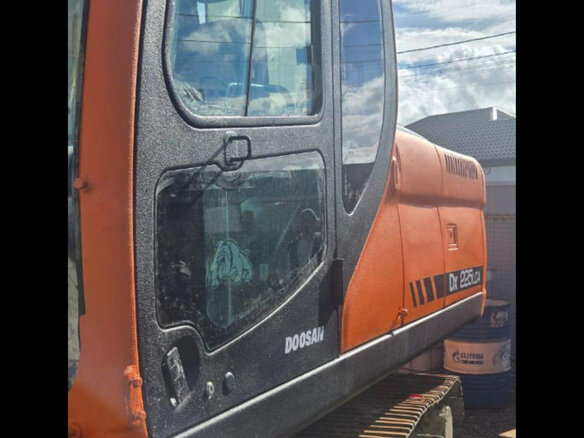 2013 Doosan DX225, оранжевый, 5300000 рублей - вид 6
