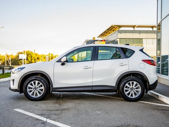 2015 Mazda CX-5 I, белый, 1698000 рублей - вид 3