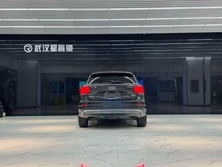 2021 Audi Q2 L e-tron I, серый, 1394000 рублей, вид 4