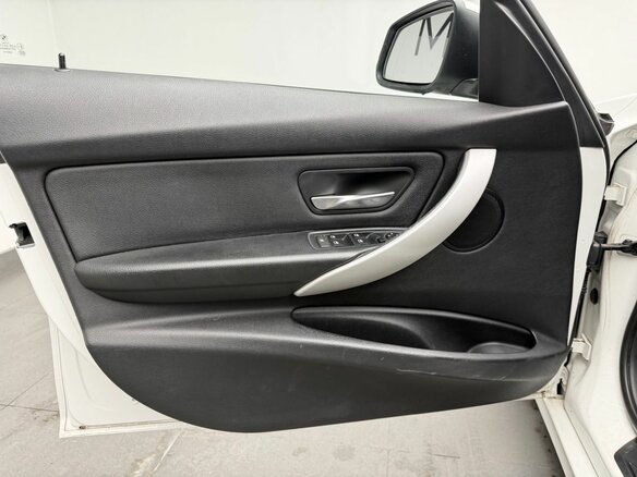 2013 BMW 3 серии 320i VI (F3x), белый, 1478000 рублей - вид 10