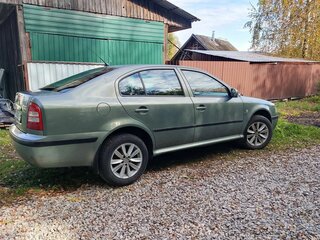 2003 Skoda Octavia I (A4) Рестайлинг, зелёный, 420000 рублей, вид 4