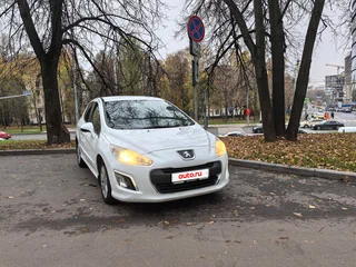 2012 Peugeot 308 I Рестайлинг, белый, 449000 рублей, вид 3