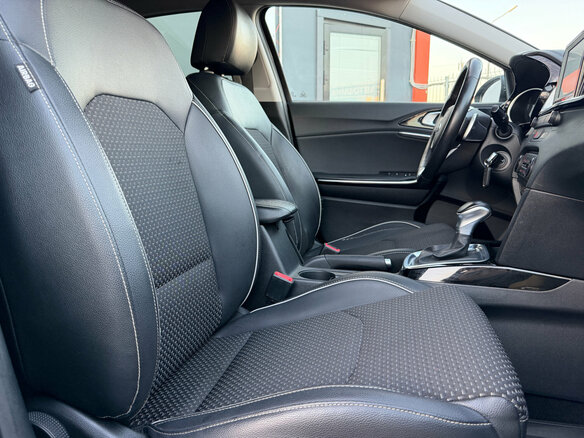 2018 Kia Ceed III, синий, 1450000 рублей - вид 20