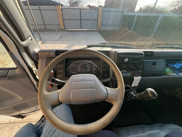 2013 Fuso (Mitsubishi) Canter, белый, 1700000 рублей - вид 17
