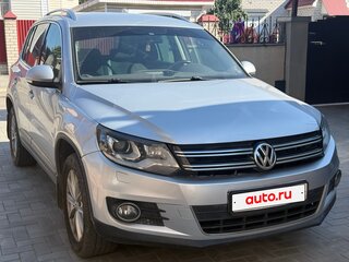 2013 Volkswagen Tiguan AMT I Рестайлинг, серебристый, 1100000 рублей, вид 1