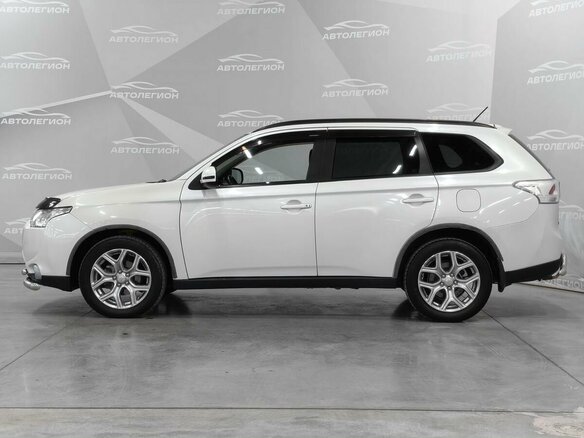 2012 Mitsubishi Outlander III, белый, 1249000 рублей - вид 1