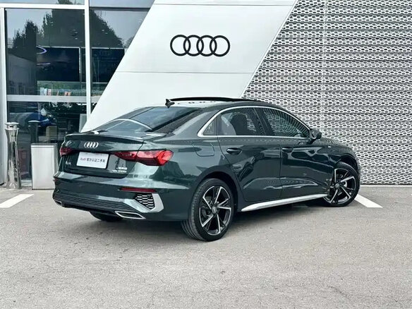 2021 Audi A3 35 TFSI IV (8Y), зелёный, 1977222 рублей - вид 4