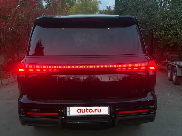 2024 Infiniti QX80 II, чёрный, 12000000 рублей - вид 2