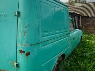 1991 Иж 2715 I Рестайлинг, зелёный, 75000 рублей, вид 3
