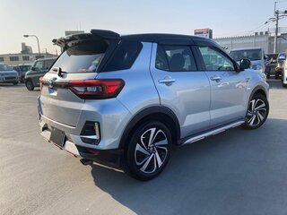 2021 Toyota Raize I, серебристый, 1131000 рублей, вид 3