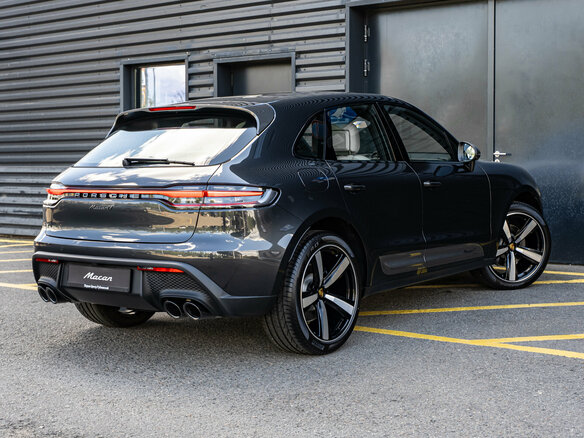 2026 Porsche Macan I Рестайлинг 2, серый, 14990000 рублей - вид 9