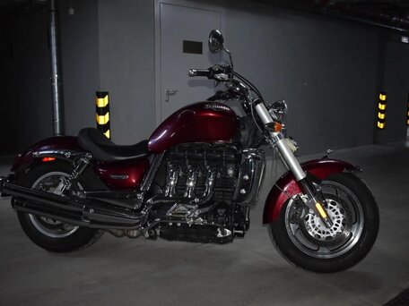 2006 Triumph Rocket III, красный, 800000 рублей, вид 1