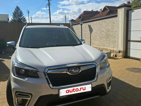 2021 Subaru Forester V, белый, 3100000 рублей, вид 1