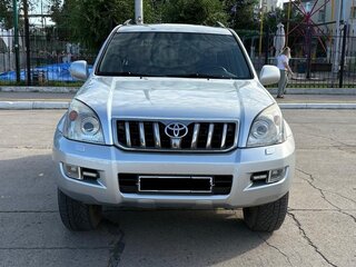 2008 Toyota Land Cruiser Prado 5-speed 120 Series Рестайлинг, серебристый, 3500000 рублей, вид 1