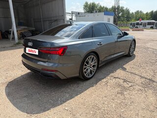 2018 Audi A6 55 TFSI V (C8), серый, 4200000 рублей, вид 5
