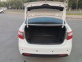 2014 Kia Rio 5-speed III, белый, 980000 рублей - вид 6