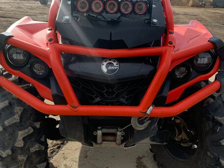 2017 BRP Can-Am Outlander X MR 1000R, красный, 1300000 рублей, вид 4