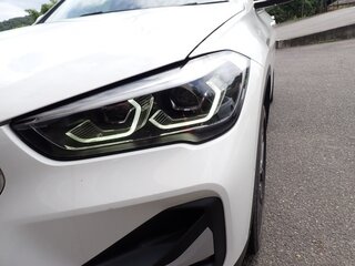 2022 BMW X1 18d xDrive II (F48) Рестайлинг, белый, 2350000 рублей, вид 3