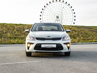 2019 Kia Rio IV, бежевый, 1450000 рублей, вид 3