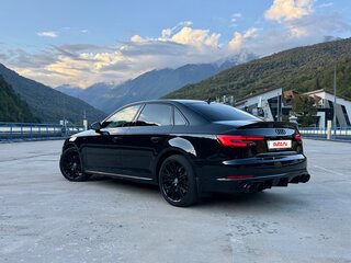 2017 Audi A4 V (B9), чёрный, 2450000 рублей, вид 1