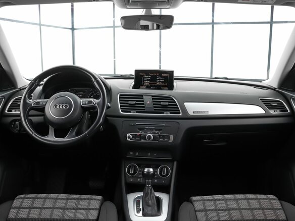 2016 Audi Q3 I (8U) Рестайлинг, белый - вид 7