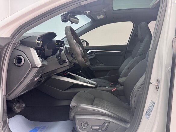 2022 Audi A3 Sportback 35 TFSI IV (8Y), белый, 2050000 рублей - вид 6
