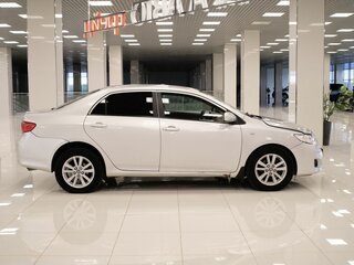 2009 Toyota Corolla X (E140, E150), серебристый, 493000 рублей, вид 4