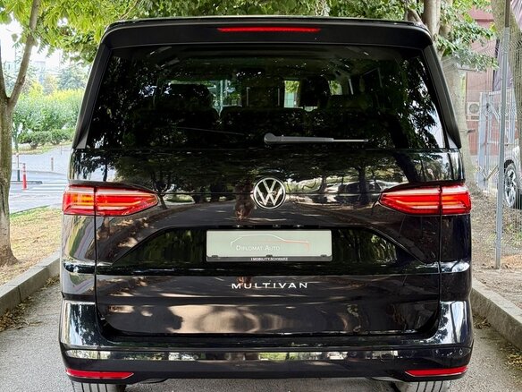 2023 Volkswagen Multivan Long T7, чёрный, 6100000 рублей - вид 7