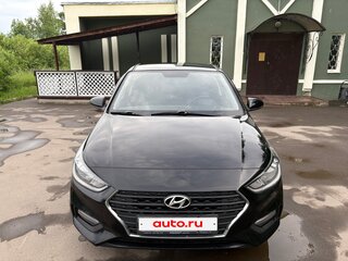 2017 Hyundai Solaris II, чёрный, 960000 рублей, вид 3