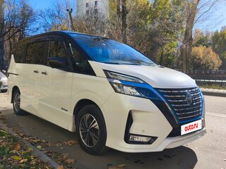 2020 Nissan Serena V (C27) Рестайлинг, белый, 2500000 рублей, вид 4