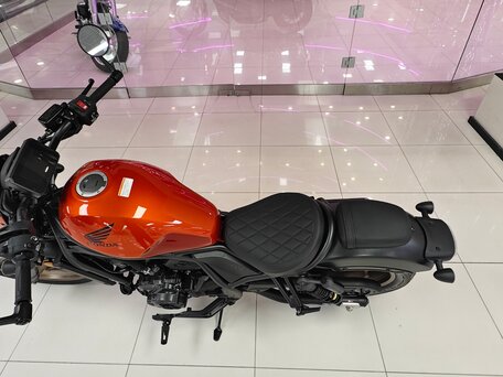 2026 Honda CMX 1100 Rebel, оранжевый, 1480000 рублей, вид 2