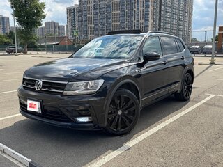 2021 Volkswagen Tiguan Allspace II, чёрный, 2950000 рублей, вид 1