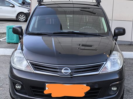 2011 Nissan Tiida I Рестайлинг, коричневый, 870000 рублей, вид 2