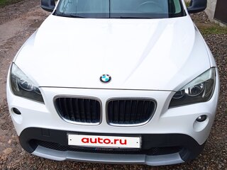 2011 BMW X1 18i I (E84), белый, 1370000 рублей, вид 1